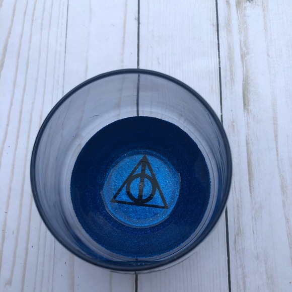 HP School Inspired Peekaboo Wine Glasses - Picture 7 of 8